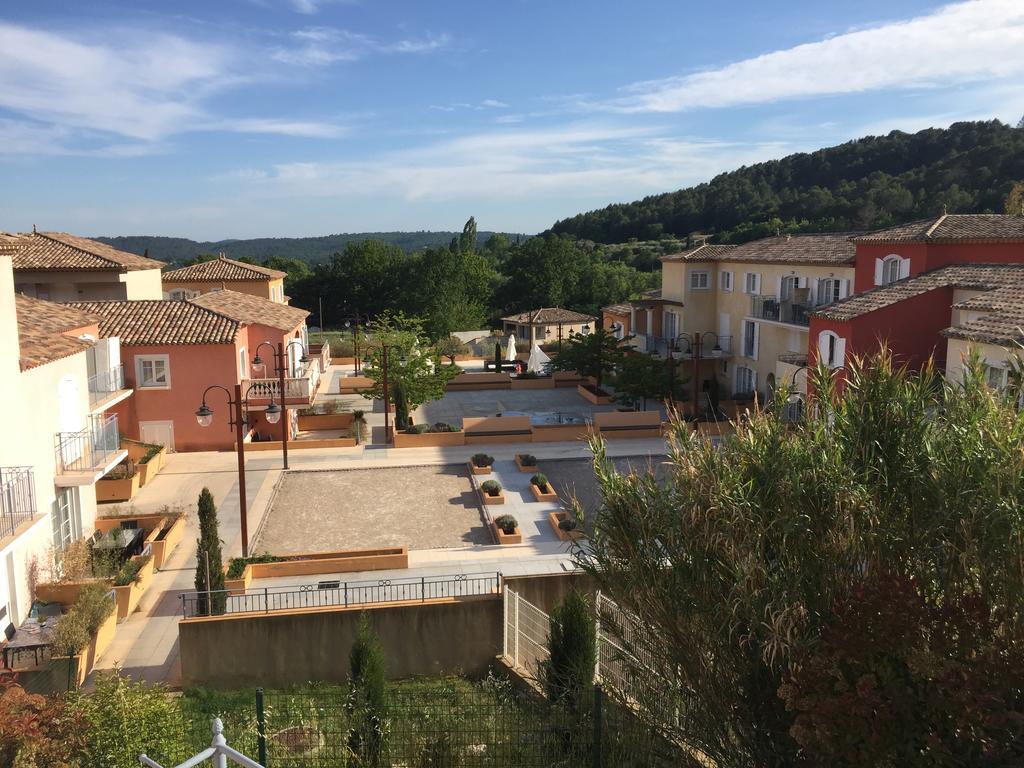 Maison Dans Resort & Spa Callian  Bagian luar foto
